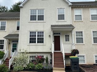 108 Richards Ln, Newark, DE 19711