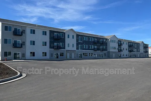 2090 Carlson Dr Photo 1