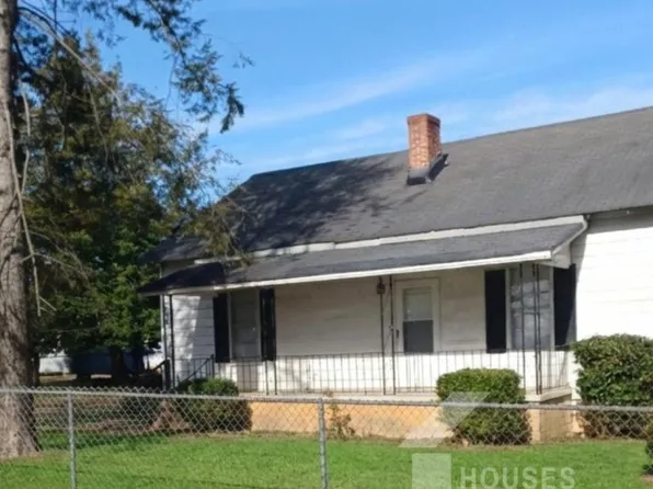 18 21st St, Greer, SC 29651