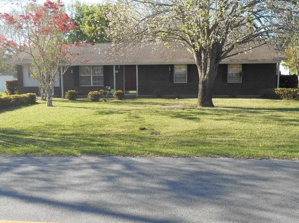 586 6th Ave SE, Cairo, GA 39828