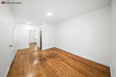 Rented by Brick Real Estate