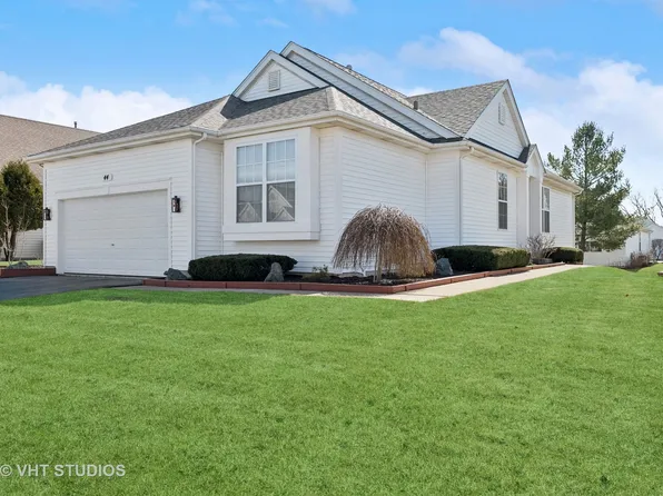 44 W Vandermeer Dr, Antioch, IL 60002