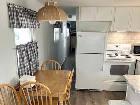 4th image of 800 CHESAPEAKE DRIVE #42