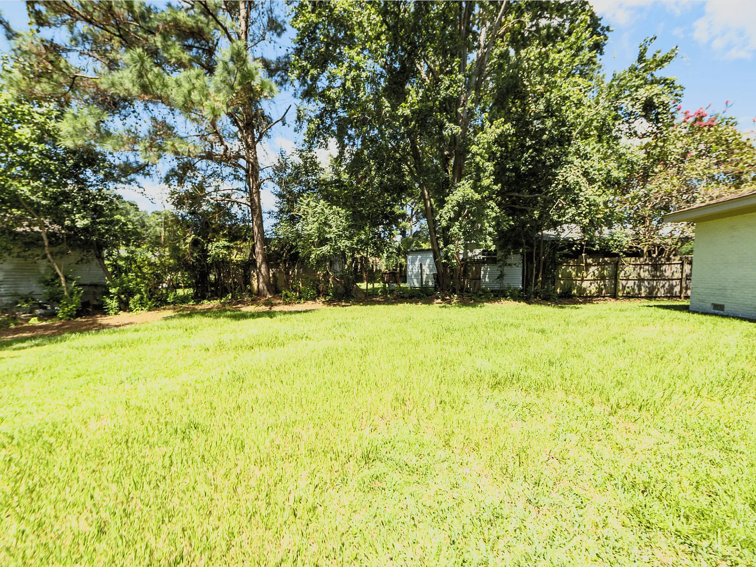 115 Kathryn Drive - 1 — Photo 4