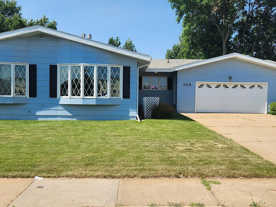 1st image of 105 Osborn Dr