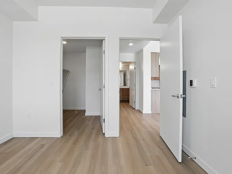 Wilson Station Apartments — Photo 58