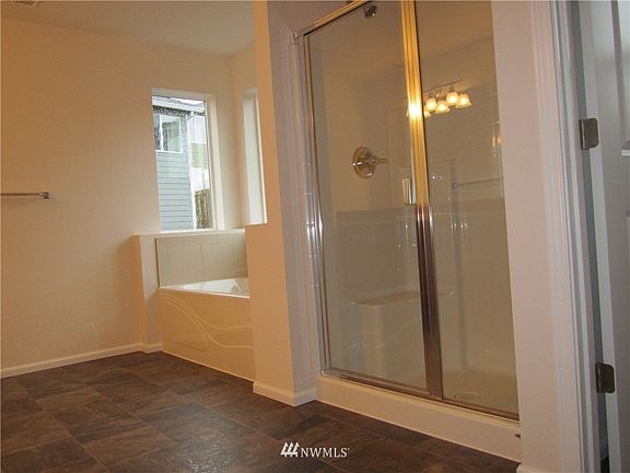 4th image of 19516 20th (Lot 135) Avenue Ct E