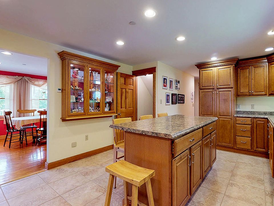 71 Maplecrest Rd, Parsonsfield, ME 04047 Zillow