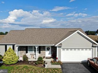 60 Truman Dr, Ephrata, PA 17522