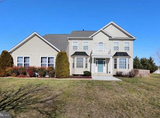 87 Craighill Dr, Charles Town, WV 25414