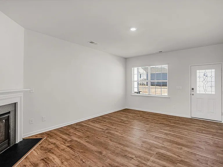 3727 Stanley Creek Dr — Photo 7