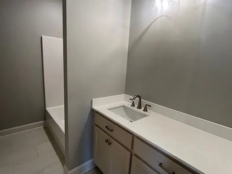 709 George Ave — Photo 15