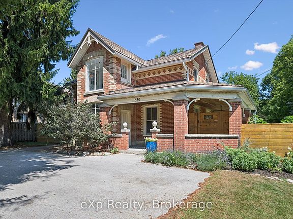 3rd image of 650 Saint David St N