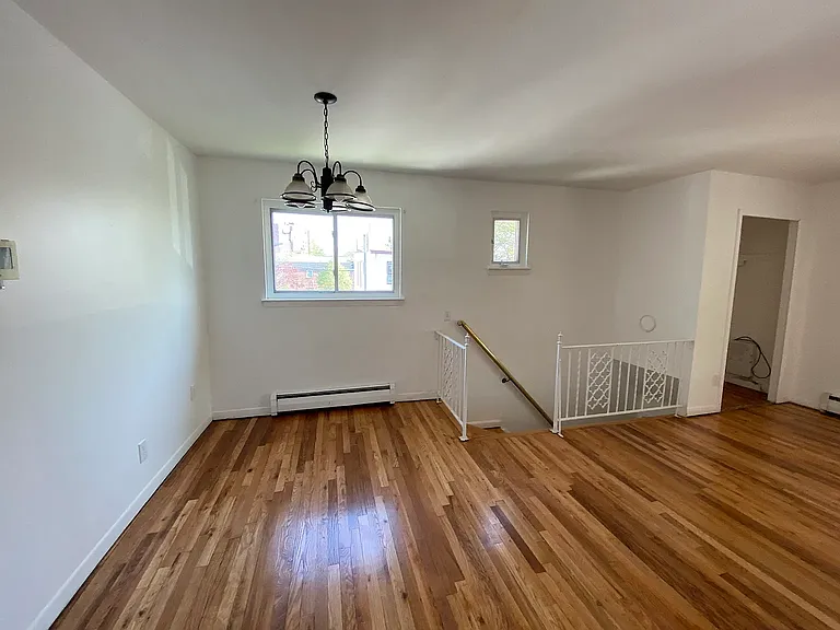 685 Jerome St #2 — Photo 5