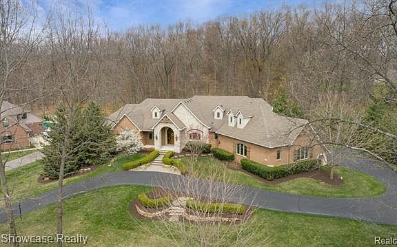 4th image of 2728 Pine Bluffs Ct