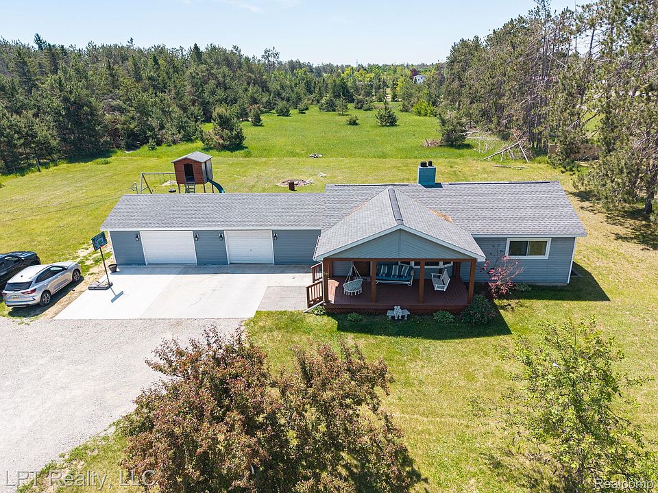 1st image of 59 McCoy Rd