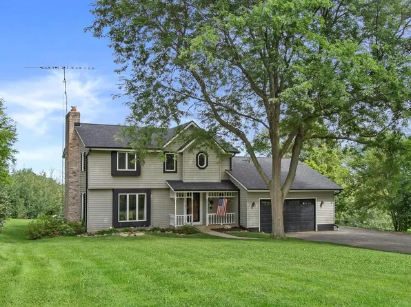 2445 Upland DRIVE, Burlington, WI 53105