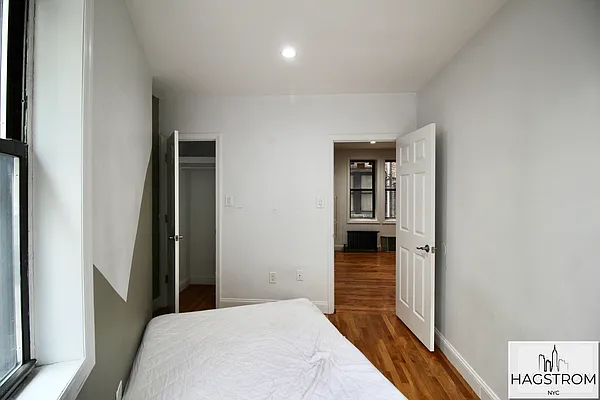 Rented by Hagstrom Management Inc | media 32