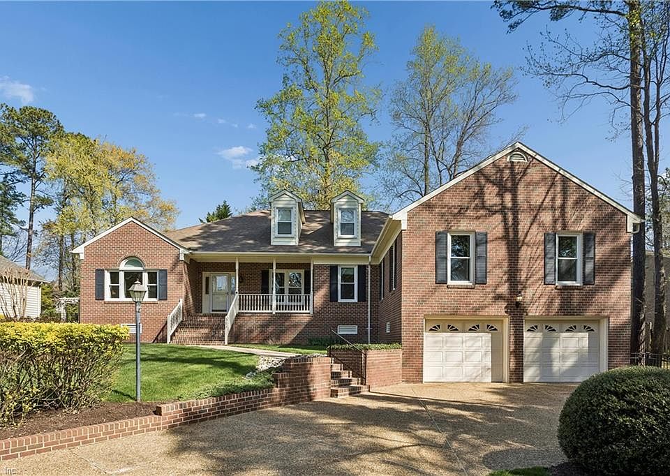 1st image of 301 Beechwood Dr