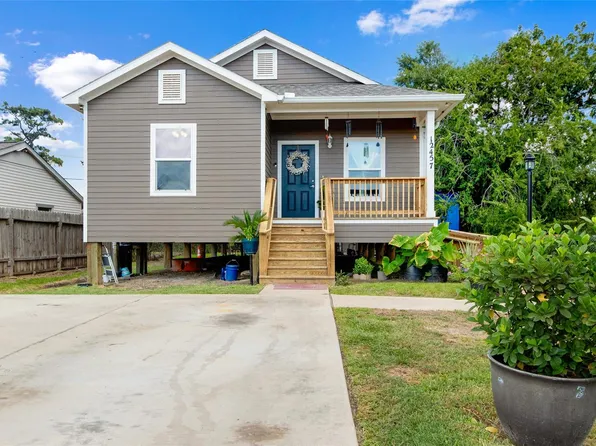 12457 Strick Ln, Houston, TX 77015
