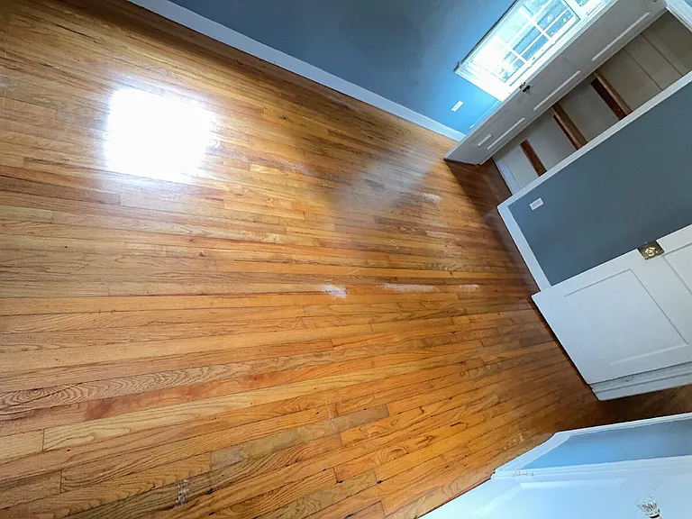 624 Glenview Dr — Photo 13
