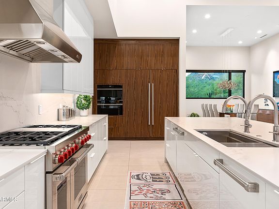 5th image of 3505 E Claremont Avenue