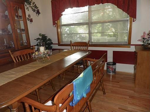 5th image of 500 Crestwood Dr
