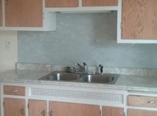 1037 Shawano Ave, Green Bay, WI 54303