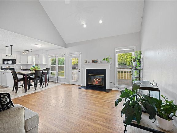 4th image of 4537 Spring Forest Rd