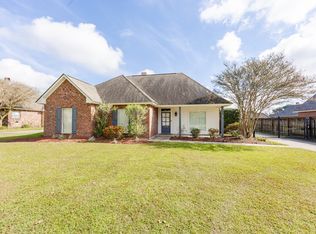 17500 McCrory 1 Rd, Prairieville, LA 70769