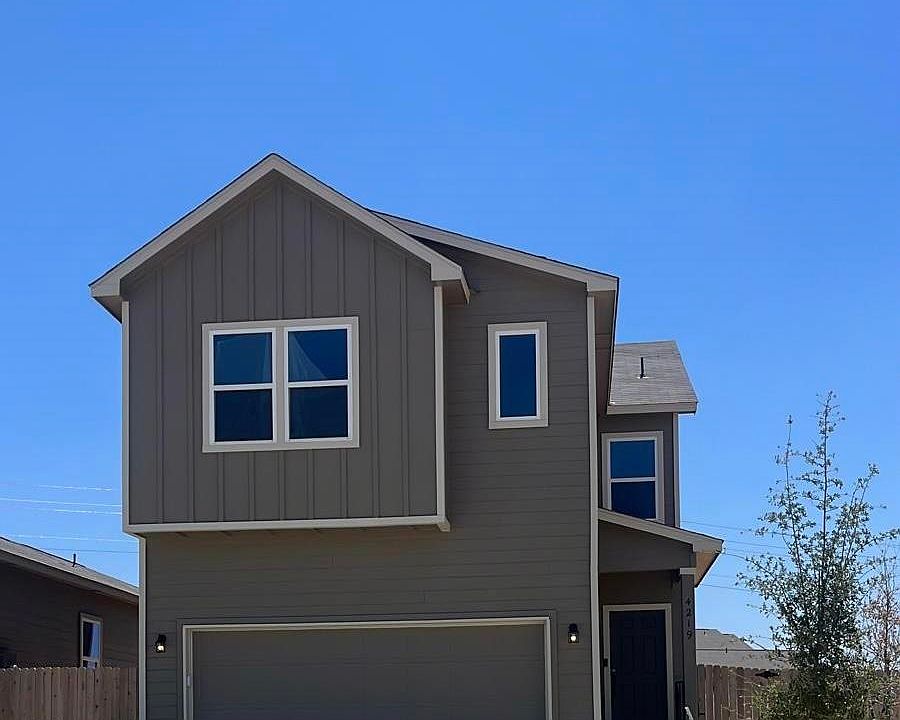 2nd image of 4219 Helena Dr
