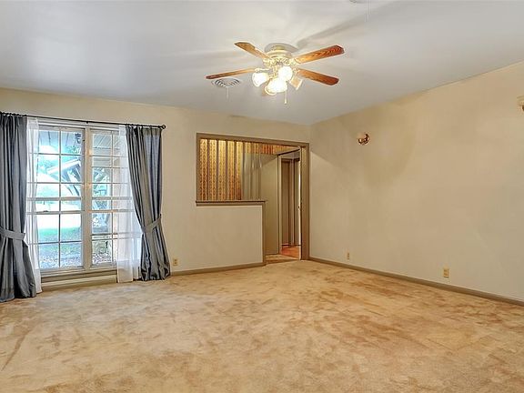 4th image of 1440 W McGee St