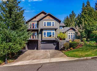 2667 NW Birkendene St, Portland, OR