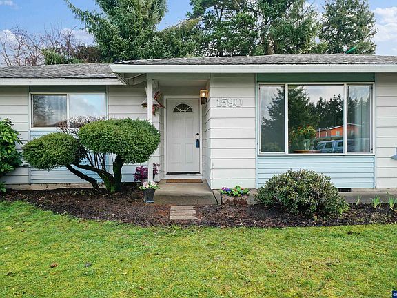 4th image of 1590 Tierra Lynn Dr