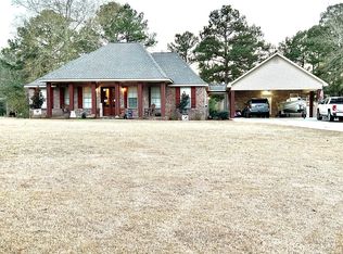 32 Napier Rd #3, Seminary, MS 39479