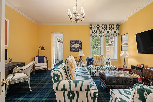 Sold by Modlin Group | media 19