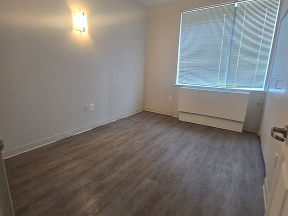 2nd image of 405 Dumont Ave Floor 2