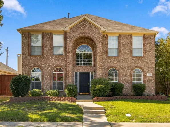 2071 Sunset Ln, Lewisville, TX 75067