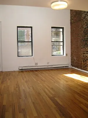 Rented by Tower Brokerage | media 45