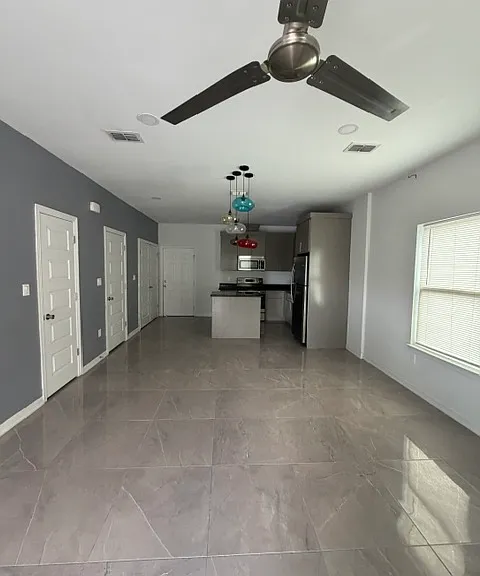 219 Fig Dr #3 — Photo 2