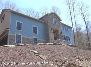 78 Harris St, Dallas, PA 18612