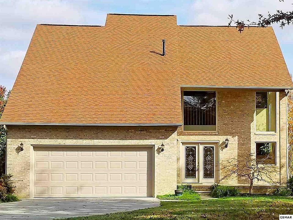 1st image of 970 Holly Oaks Ln