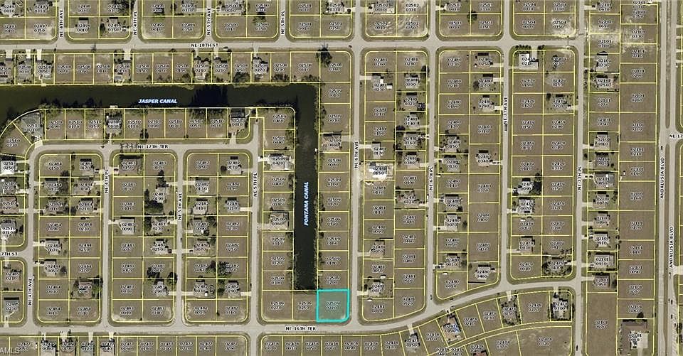 2nd image of 529 NE 16th Ter