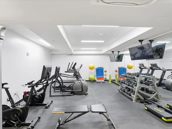 190 Academy Street image 25 of 31