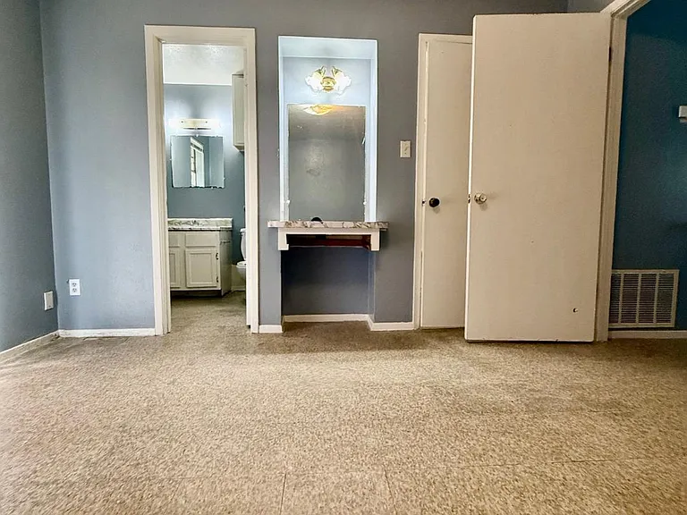 2937 Bernice St #2935 — Photo 5