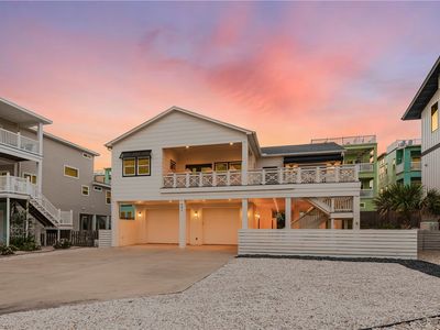 883 Ocean Side, Port Aransas, TX, 78373