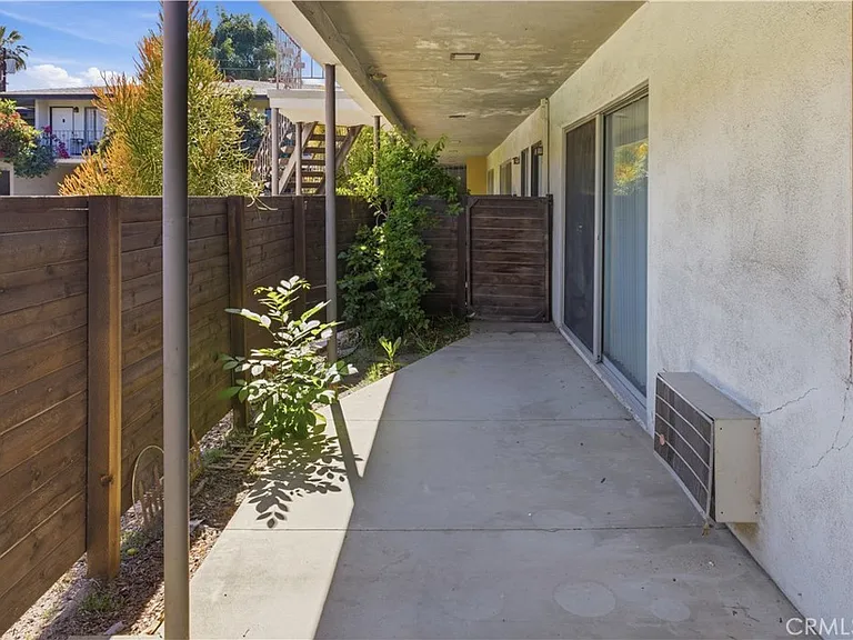 5168 Yarmouth Ave #5 — Photo 11