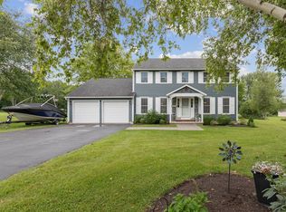 2303 Wellington Dr S, Cazenovia, NY