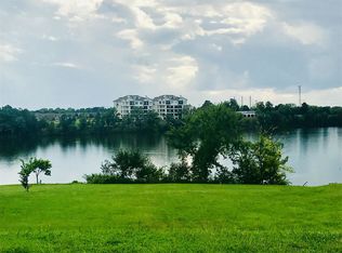 1251 Overton Cir, Gallatin, TN 37066