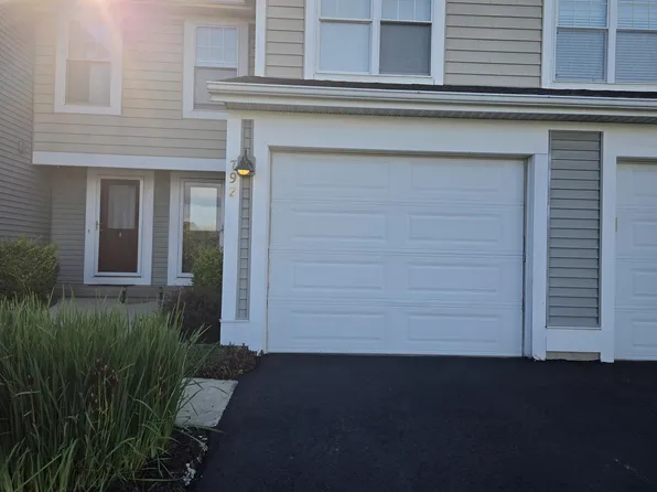 792 Stevenspoint Dr SE #792, Byron Center, MI 49315